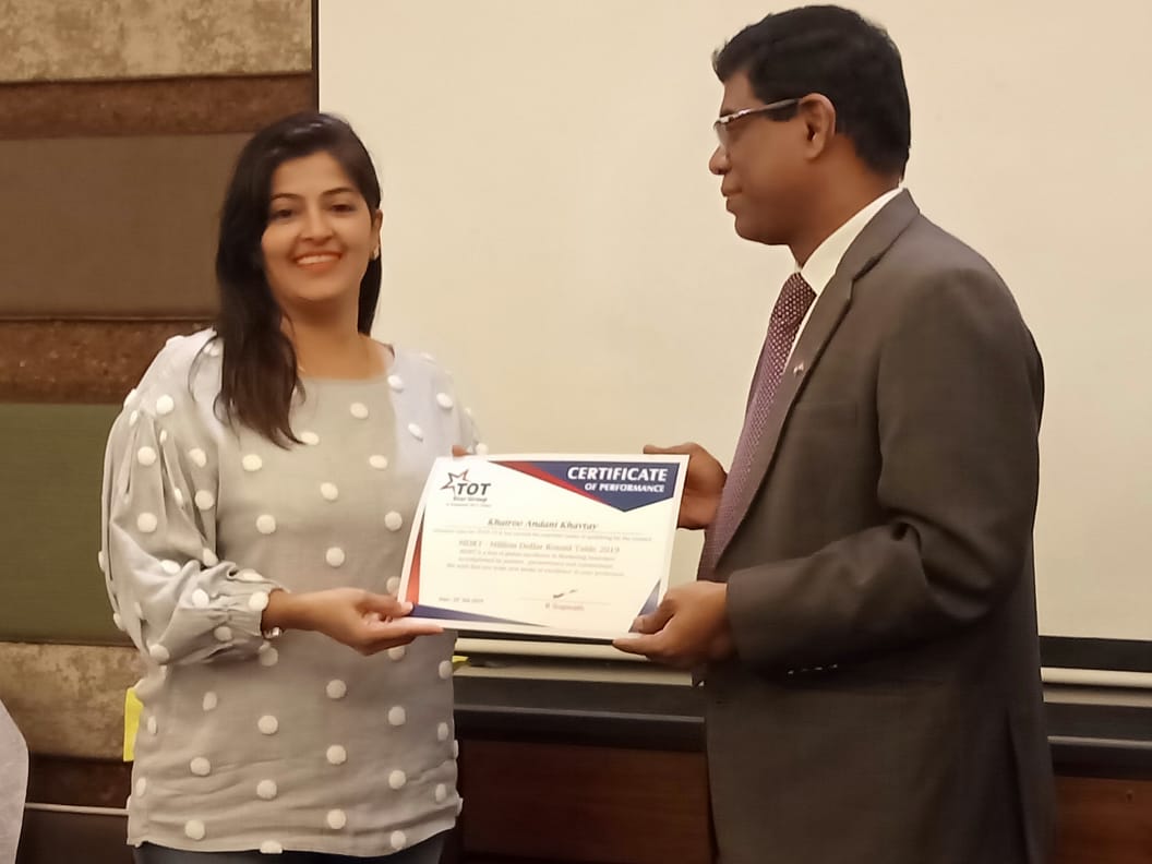 Gopi Sir felicitating for diploma in risk mitigation and legacy planning