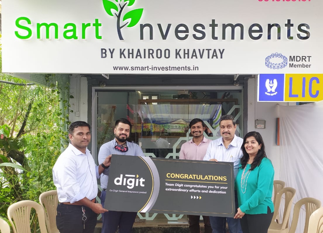 Go digit felicitation at Smart Investment office